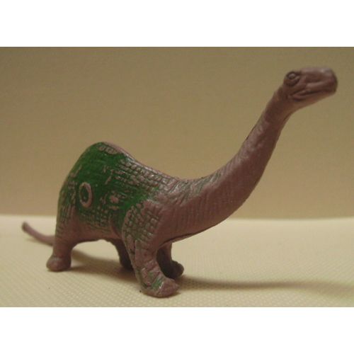 Figurine dinosaure diplodocus