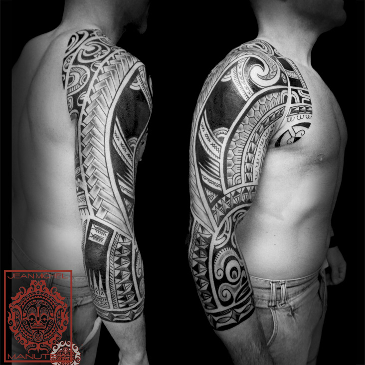 Tatouage tribal polynésien